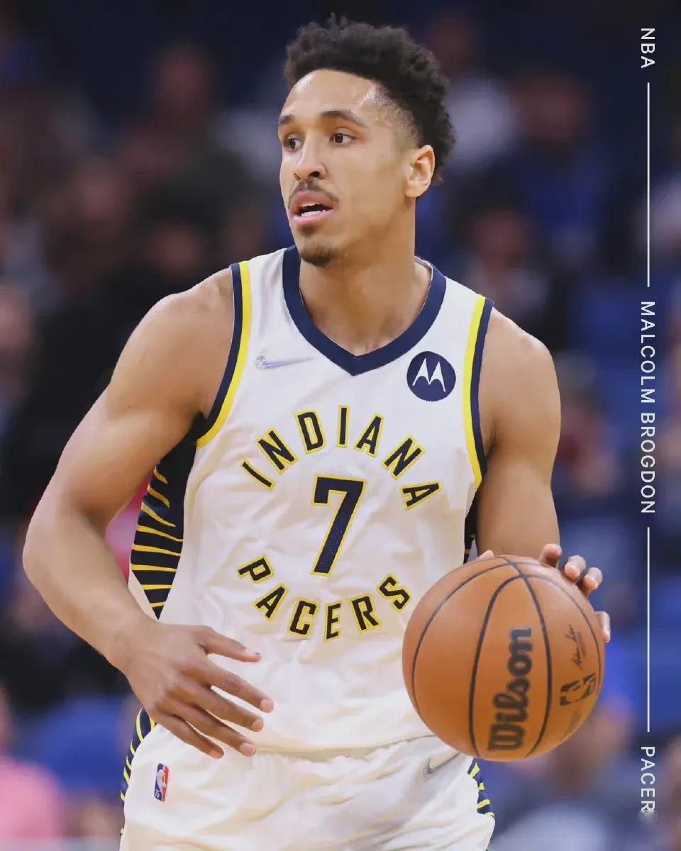 lol官方-关于清晨门兴格拉德巴赫备战NBA季后赛；战术微调细节曝光；目标明确；年轻球员得到机会的信息