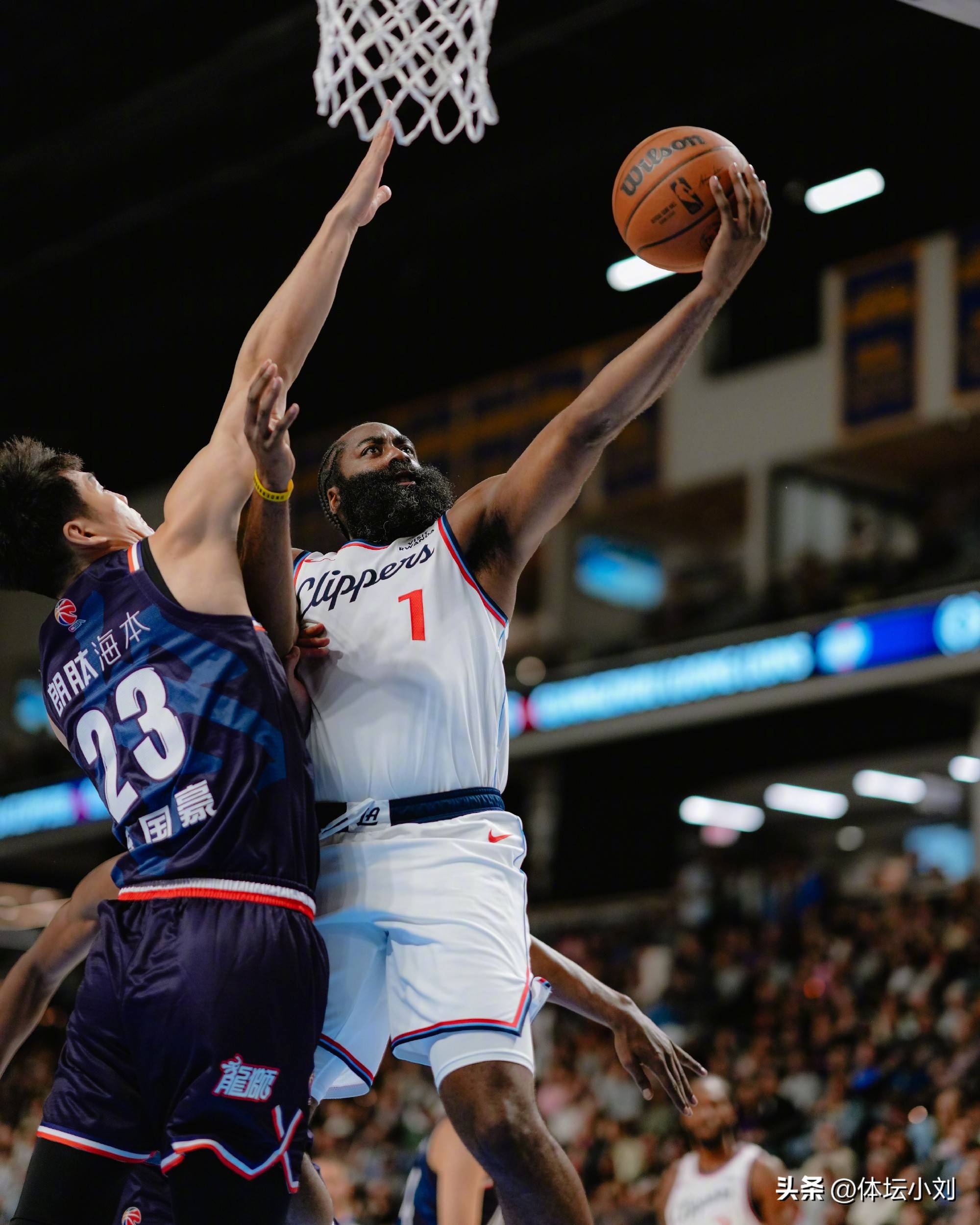 英雄联盟投注-转折点！洛杉矶快船手感冰凉，欧篮联清晨攻防权衡，管理层满意，纪律约束更严格的简单介绍